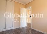 Wederverkoop - APPARTEMENT -
Orihuela Costa - Punta Prima