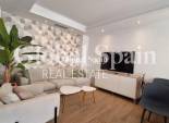 Venta - VILLA -
TORREVIEJA - Los Frutales