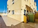 Wederverkoop - APPARTEMENT -
LA MATA - Costa Blanca