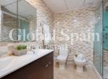 Revente - APPARTEMENT -
TORREVIEJA - Center