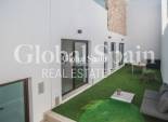 Resale - VILLA -
ROJALES