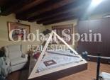 Venta - CASA -
GEA Y TRUYOLS - Inland
