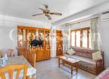 Revente - APPARTEMENT -
TORREVIEJA - Los Europeos