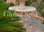 Resale - VILLA -
ELCHE - Costa Blanca