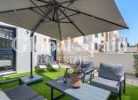 Resale - APARTMENT -
ORIHUELA COSTA - VILLAMARTÍN