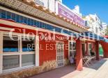 Revente - PROPRIÉTÉ COMMERCIALE -
TORREVIEJA - La Veleta