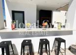Venta - VILLA -
MAR MENOR GOLF RESORT - Inland