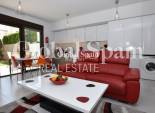 Venta - APARTAMENTO -
ALGORFA - Inland