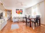 Wiederverkauf - WOHNUNG -
TORREVIEJA - Centro