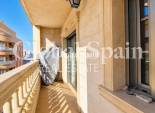 Revente - APPARTEMENT -
TORREVIEJA - torrevieja