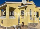 Wiederverkauf - VILLA -
CIUDAD QUESADA