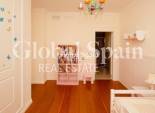 Resale - VILLA -
ROJALES - Inland