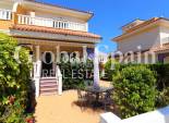 Wederverkoop - HUIS -
CIUDAD QUESADA - Doña Pepa
