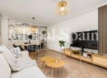 Resale - APARTMENT -
TORREVIEJA - Center