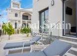 Resale - APARTMENT -
CIUDAD QUESADA