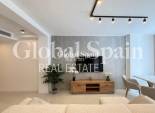 Venta - APARTAMENTO -
TORREVIEJA - Playa del Cura