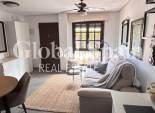 Wederverkoop - APPARTEMENT -
TORREVIEJA - La Mata