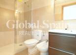 Revente - APPARTEMENT -
TORREVIEJA - Acequion