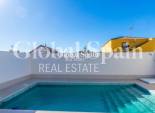 Odsprzedaż - WILLA  -
TORREVIEJA - 