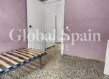 Resale - APARTMENT -
GUARDAMAR DEL SEGURA - Pueblo