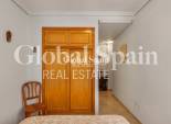 Revente - APPARTEMENT -
TORREVIEJA - Torrevieja
