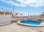 Resale - VILLA -
ORIHUELA COSTA - El Galan
