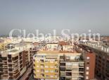 Wiederverkauf - WOHNUNG -
TORREVIEJA - Acequion