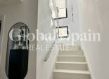 Odsprzedaż - WILLA  -
ORIHUELA COSTA - 