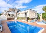 Wederverkoop - VILLA -
TORREVIEJA - La Mata