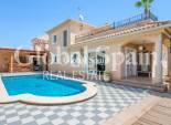 Wederverkoop - VILLA -
TORRE DE LA HORADADA - Costa Blanca
