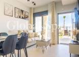 Wederverkoop - Appartement -
ORIHUELA COSTA - Punta Prima