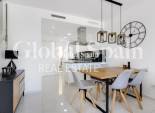 Venta - CASA -
TORREVIEJA - La Siesta