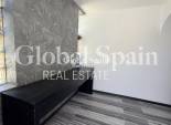 Odsprzedaż - WILLA  -
TORREVIEJA - 