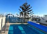 Venta - APARTAMENTO -
TORREVIEJA - Playa del Cura