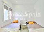 Resale - HOUSE -
TORREVIEJA - Costa Blanca