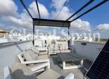 Revente - VILLA -
ORIHUELA COSTA - VILLAMARTÍN
