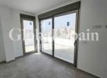 Odsprzedaż - PENTHOUSE -
TORREVIEJA - Paseo maritimo