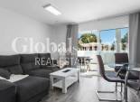 Resale - Duplex apartment -
TORREVIEJA - Lago jardin