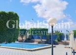 Wederverkoop - APPARTEMENT -
TORREVIEJA - Parque Acuático - Sector 25