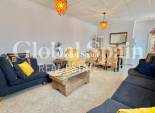 Wiederverkauf - VILLA -
DOLORES - Comunidad Valenciana