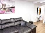 Venta - APARTAMENTO -
TORREVIEJA - Playa del Cura