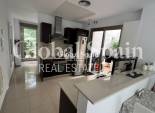 Revente - MAISON -
TORREVIEJA - Punta Prima