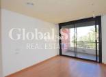 Revente - APPARTEMENT -
TORREVIEJA - Centro - Muelle Pesquero