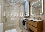 Wederverkoop - PENTHOUSE -
TORREVIEJA - Habaneras