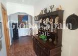 Venta - VILLA -
CREVILLENTE