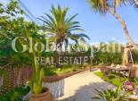 Wiederverkauf - VILLA -
TORREVIEJA - Torreblanca