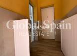 Revente - APPARTEMENT -
TORREVIEJA - Estacion de autobuses