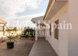 Revente - Villa indépendante -
GUARDAMAR DEL SEGURA - Guardamar Playa