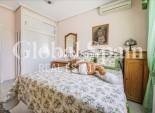 Wederverkoop - VILLA -
CIUDAD QUESADA - Centro