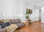 Revente - APPARTEMENT -
GUARDAMAR DEL SEGURA